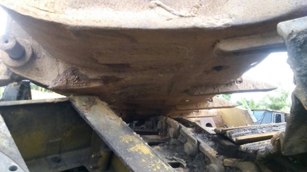 ขายบุ้งกี้ รถตัก CAT-953 สภาพสวย พร้อมใช้งาน ขาย 25,000 บาท