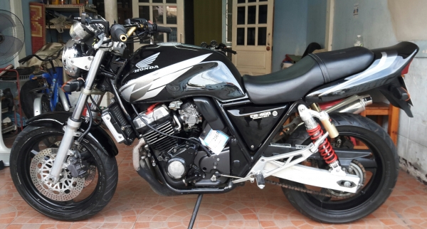 Re: ขาย cb 400 ปี 1995   ทะเบียนแท้จดใหม่โอนขนส่ง