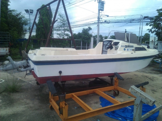 ขายเรือนำเข้าจากญี่ปุ่น ราคาถูกกว่านำเข้า มีให้เลือกหลายลำ ล้างสต๊อก 0824454522 คุณนิ้ง