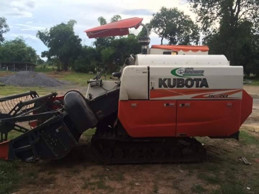 ขายรถเกี่ยวข้าว KUBOTA DC70 รองกระสอบ ปี56 ใช้งานน้อย 1235ชั่วโมง รถบ้าน เกี่ยวแต่ข้าวนาปี รถสวยสภาพดีมาก เอกสารถูกต้อง เล่มทะเบียนพร้อมโอน ราคา460,000 สนใจโทร 090-8588220คุณนะ 093-3258446คุณบิว หรือเข้าดูสินค้าอื่นๆได้ที่ www.narong2truck.com หรือ www.tr