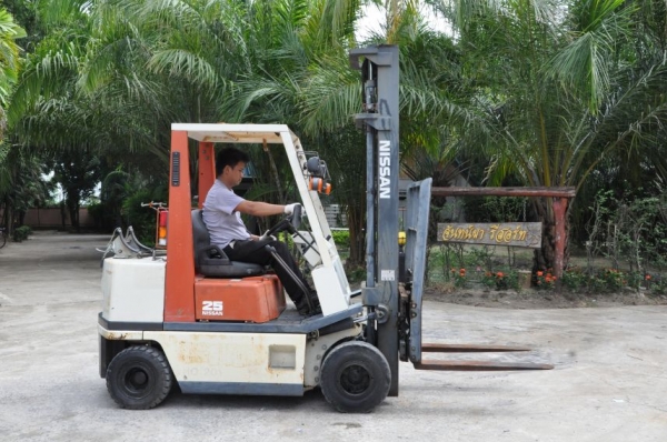((ลดกระหน่ำ))ขายFORKLIFT NISSAN FG25 ใหม่สุด(2.5ตัน)(งาสไลด์) เสา4เมตร สวยเดิมจากญี่ปุ่น ยังไม่เคยใช้ในไทย 165,000เท่านั้น!!
