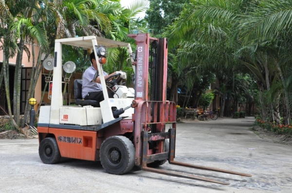 ((ลดกระหน่ำ))ขายFORKLIFT NISSAN FG18 ใหม่สุด(1.8ตัน)(งาสไลด์) เสา3เมตร สวยเดิมจากญี่ปุ่น ยังไม่เคยใช้ในไทย 115,000เท่านั้น!!