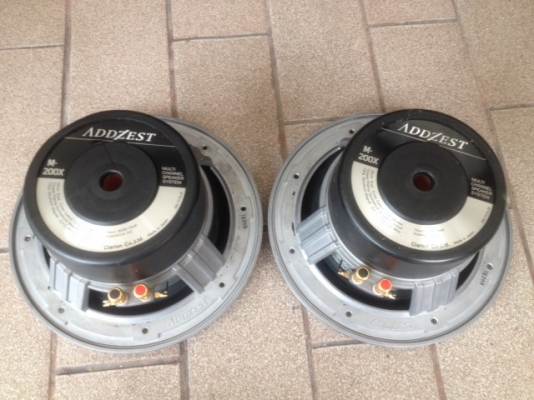 ซับ 8 นิ้ว ADDZEST ญี่ปุ่นเเท้สภาพสวยๆเดิมๆจัดไปคู่ละ