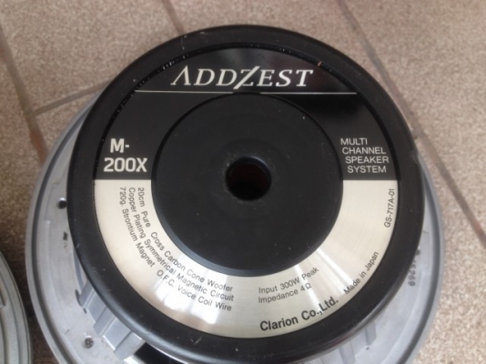 ซับ 8 นิ้ว ADDZEST ญี่ปุ่นเเท้สภาพสวยๆเดิมๆจัดไปคู่ละ