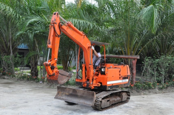 ลดกระหน่ำ!!ขายแบคโฮ IHI PC30 เดิมจากญี่ปุ่น ทำงานสมบูรณ์ทุกระบบ รับรองไม่ผิดหวัง 125,000 เท่านั้น!!