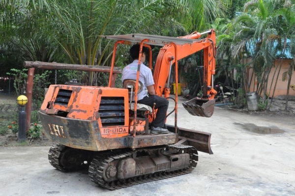 ลดกระหน่ำ!!ขายแบคโฮ IHI PC30 เดิมจากญี่ปุ่น ทำงานสมบูรณ์ทุกระบบ รับรองไม่ผิดหวัง 125,000 เท่านั้น!!