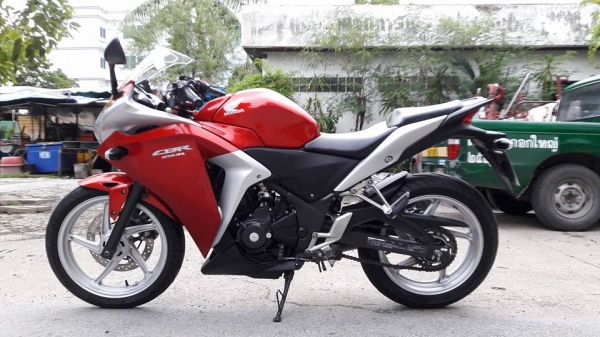 ขายลูกเดียว CBR250Rสวยๆ หัวฉีด ปี2553