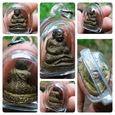 หลวงปู่คร่ำ ยโสธโร กริ่งพระสังกัจจายน์ เนื้อทองดอกบวบ ปลุกเสก ณ.วัดวังหว้า จ.ระยอง เมื่อปี พศ.2537 พุทธคุณ เมตตามหานิยม มหาโชค มหาลาภ ค้าขายร่ำรวย ทรัพย์สิน เงินทอง สภาพสวยพระแท้