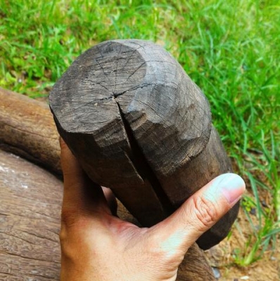 ศิวะลึงค์หลังโยนี คตแก่นมะขาม ขนาดใหญ่ น้ำหนักมาก อายุมากกว่า 80ปี เด่นเมตตามหานิยม ค้าขายดี ร้านค้าควรมีสำคัญมากๆ ครับ