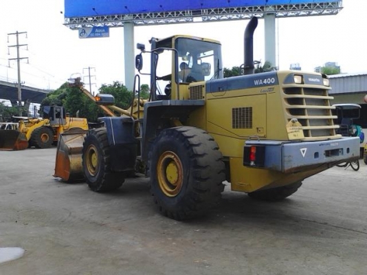 KOMATSU รุ่น WA 400-3 KOMATSU รุ่น WA 400-3