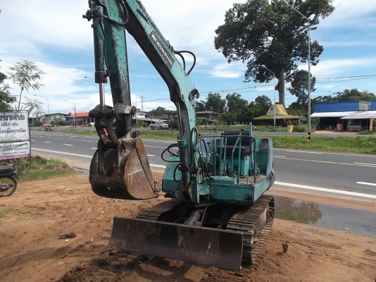 ขายด่วน KOMATSU PC20-3 สภาพพร้อมใช้ บุช สลักบุ้งกี๋ คอนโทลเปลี่ยนใหม่หมด แบตใหม่ ปั้มแรงดี