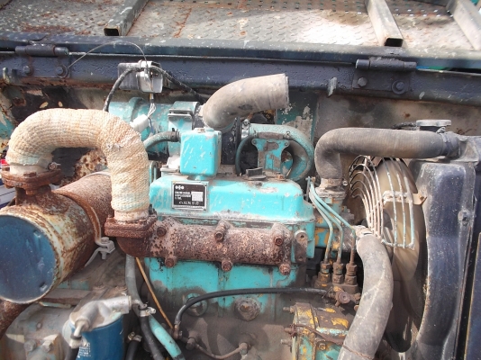 ขายด่วน KOMATSU PC20-3 สภาพพร้อมใช้ บุช สลักบุ้งกี๋ คอนโทลเปลี่ยนใหม่หมด แบตใหม่ ปั้มแรงดี