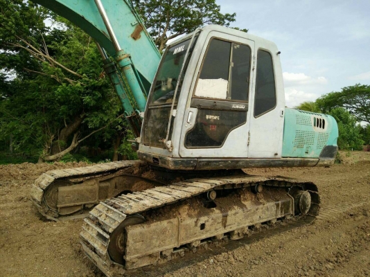 รถแบคโฮ KOBELCO  มีเล่มทะเบียนพร้อมโอน รถปี 2555