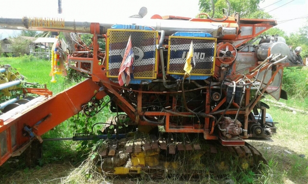 ขาย รถเกี่ยวข้าว ไทยเจริญ เครื่อง HINO JO8C เทอร์โบ 260 แรงม้า ปั้มไดกิ้น ช่วงล่าง 12 HT ตัวแรก รถพร้อมใช้ครับ ขาย รถเกี่ยวข้าว ไทยเจริญ เครื่อง HINO JO8C เทอร์โบ 260 แรงม้า ปั้มไดกิ้น ช่วงล่าง 12 HT ตัวแรก รถพร้อมใช้ครับ