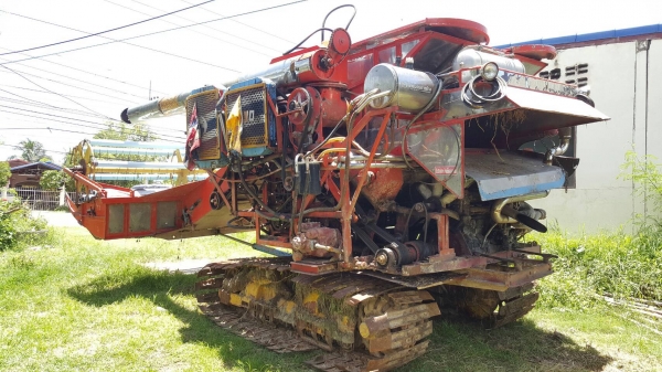 ขาย รถเกี่ยวข้าว ไทยเจริญ เครื่อง HINO JO8C เทอร์โบ 260 แรงม้า ปั้มไดกิ้น ช่วงล่าง 12 HT ตัวแรก รถพร้อมใช้ครับ ขาย รถเกี่ยวข้าว ไทยเจริญ เครื่อง HINO JO8C เทอร์โบ 260 แรงม้า ปั้มไดกิ้น ช่วงล่าง 12 HT ตัวแรก รถพร้อมใช้ครับ