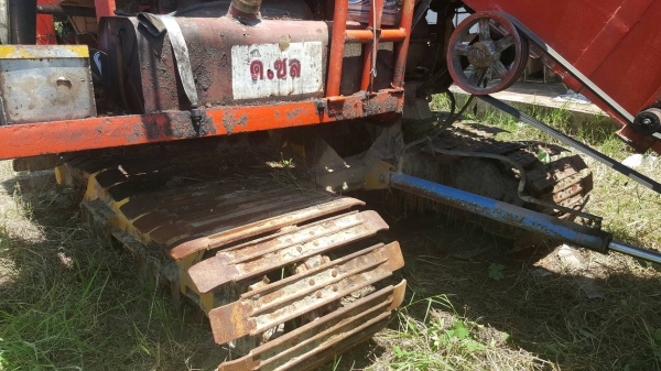 ขาย รถเกี่ยวข้าว ไทยเจริญ เครื่อง HINO JO8C เทอร์โบ 260 แรงม้า ปั้มไดกิ้น ช่วงล่าง 12 HT ตัวแรก รถพร้อมใช้ครับ ขาย รถเกี่ยวข้าว ไทยเจริญ เครื่อง HINO JO8C เทอร์โบ 260 แรงม้า ปั้มไดกิ้น ช่วงล่าง 12 HT ตัวแรก รถพร้อมใช้ครับ