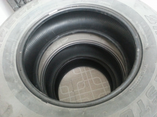 ขายเหมา4เส้น2,500บาทยางรถยนต์265-65- R17 BRIDGESTONE D684 II ปี2013