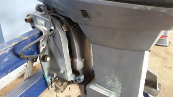 YAMAHA60hp นำเข้าสภาพดี นำเข้าจากญี่ปุ่น ทริมโช๊ค พร้อมใช้