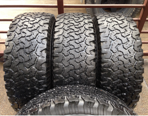 ยาง All BF Goodrich 265 65 17 กลางปี13 ดอกเยอะ ใช้ยาว ราคาไม่แพง