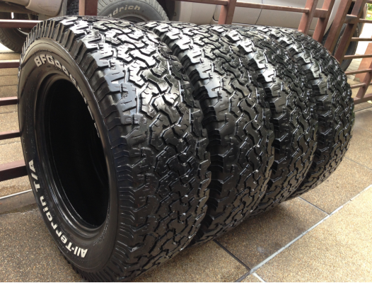 ยาง All BF Goodrich 265 65 17 กลางปี13 ดอกเยอะ ใช้ยาว ราคาไม่แพง