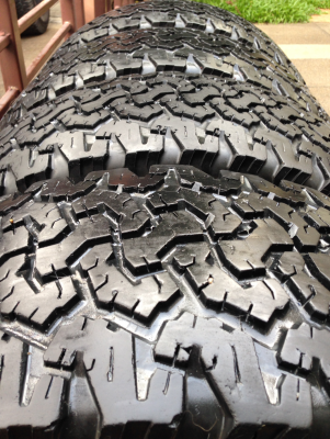 ยาง All BF Goodrich 265 65 17 กลางปี13 ดอกเยอะ ใช้ยาว ราคาไม่แพง