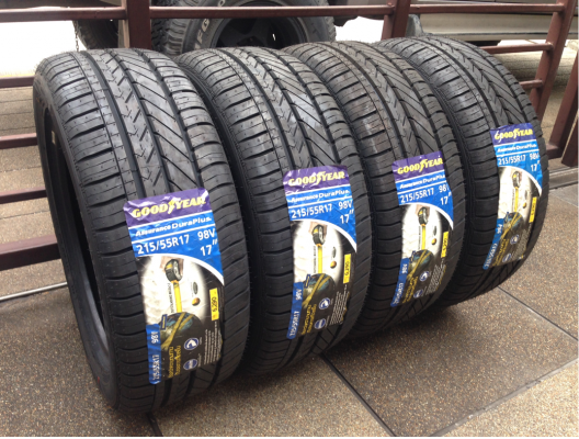 ยางใหม่ Goodyear 215 55 17 ปี16 ราคาเร้าใจ