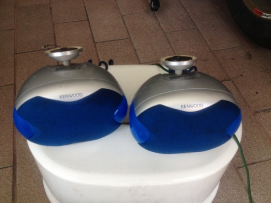 ลำโพงเเขวน KENWOOD 100Wมีไฟสวยๆของเก่าญี่ปุ่นสภาพสวยคู่ละ