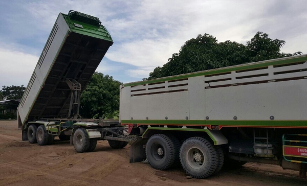 บรรทุก ฮีโน่ คิวดีอาร์ 344แรง พ่วงแม่-ลูก บรรทุก ฮีโน่ คิวดีอาร์ 344แรง พ่วงแม่-ลูก