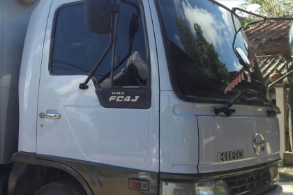 หกล้อ ฮีโน่ FC4J145ปี39 ตู้แห้ง ช่วงยาว 5.50ม สภาพดีสวยบางเดิมพร้อมใช้งาน ทะเบียนพร้อมโอน