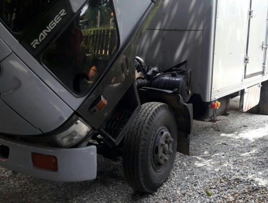 หกล้อ ฮีโน่ FC4J145ปี39 ตู้แห้ง ช่วงยาว 5.50ม สภาพดีสวยบางเดิมพร้อมใช้งาน ทะเบียนพร้อมโอน