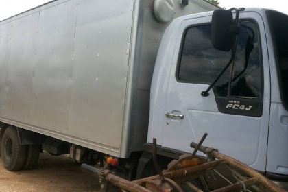 หกล้อ ฮีโน่ FC4J145ปี39 ตู้แห้ง ช่วงยาว 5.50ม สภาพดีสวยบางเดิมพร้อมใช้งาน ทะเบียนพร้อมโอน