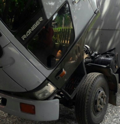 หกล้อ ฮีโน่ FC4J145ปี39 ตู้แห้ง ช่วงยาว 5.50ม สภาพดีสวยบางเดิมพร้อมใช้งาน ทะเบียนพร้อมโอน