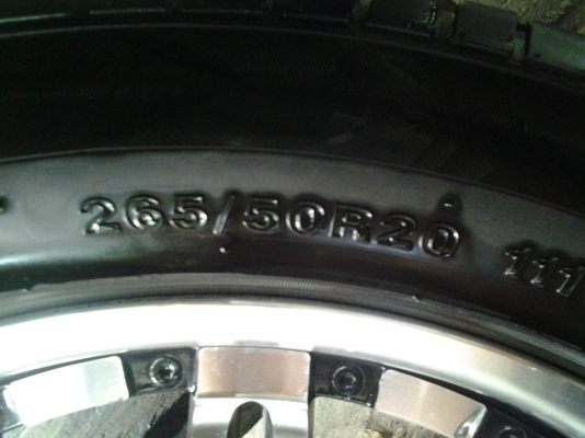 ล้อ LENSO ขอบ20 6รู139 พร้อมยางใหม่ๆ ล้อ LENSO ขอบ20 6รู139 พร้อมยางใหม่ๆ