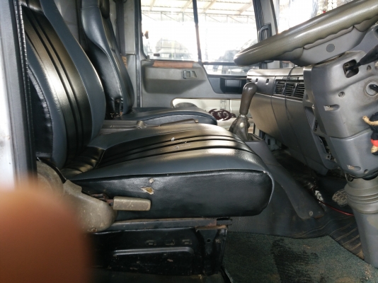 ขายหกล้อ4เจปี43รถมือเดียวออกจากศูนย์เลยรถเดิมๆไม่เคยชนไม่เคยทำสีเลยคับสวยจริงๆ ขายหกล้อ4เจปี43รถมือเดียวออกจากศูนย์เลยรถเดิมๆไม่เคยชนไม่เคยทำสีเลยคับสวยจริงๆ