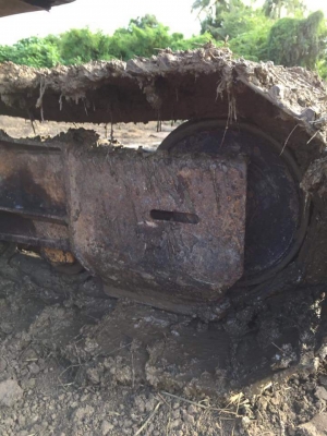 ขาย 725,000 Hitachi เก่านอก 2 ปี  EX120-2 12,000 ชั่วโมง  ไฟฟ้า ครบ   แอร์เย็น  เครื่องดี ปั้มดี โซ่หนา เอกสารใบซื้อขาย รถสวยพร้อมใช้   รถอยู่ นครปฐม 090-772-3710 090-772-3708