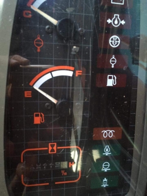 ขาย 725,000 Hitachi เก่านอก 2 ปี  EX120-2 12,000 ชั่วโมง  ไฟฟ้า ครบ   แอร์เย็น  เครื่องดี ปั้มดี โซ่หนา เอกสารใบซื้อขาย รถสวยพร้อมใช้   รถอยู่ นครปฐม 090-772-3710 090-772-3708