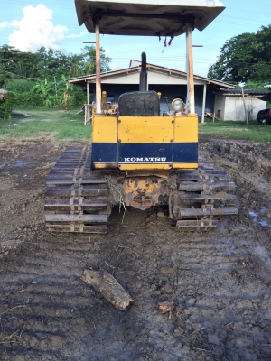 ขายแท๊กเตอร์. 14,5000 KOMATSU D20PL-6 รถเก่านอก 3 ปี เครื่องดี. ช่วงล่างพอใช้. เอกสารซื้อขาย komatsu รถอยู่นครปฐม 090-772-3710 090-772-3708 ขายแท๊กเตอร์. 14,5000 KOMATSU D20PL-6 รถเก่านอก 3 ปี เครื่องดี. ช่วงล่างพอใช้. เอกสารซื้อขาย komatsu รถอยู่นครปฐม 090-772-3710 090-772-3708