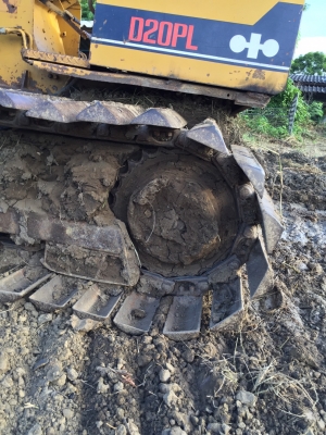 ขายแท๊กเตอร์. 14,5000 KOMATSU D20PL-6 รถเก่านอก 3 ปี เครื่องดี. ช่วงล่างพอใช้. เอกสารซื้อขาย komatsu รถอยู่นครปฐม 090-772-3710 090-772-3708 ขายแท๊กเตอร์. 14,5000 KOMATSU D20PL-6 รถเก่านอก 3 ปี เครื่องดี. ช่วงล่างพอใช้. เอกสารซื้อขาย komatsu รถอยู่นครปฐม 090-772-3710 090-772-3708