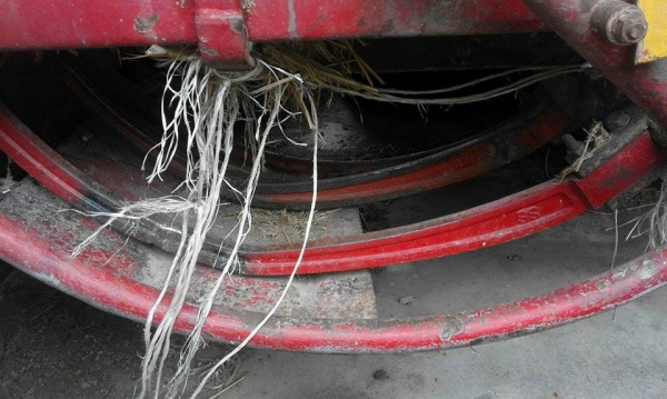 ขายเครื่องอัดฟาง นิวฮอนแลน 276 ราคาเบาๆ