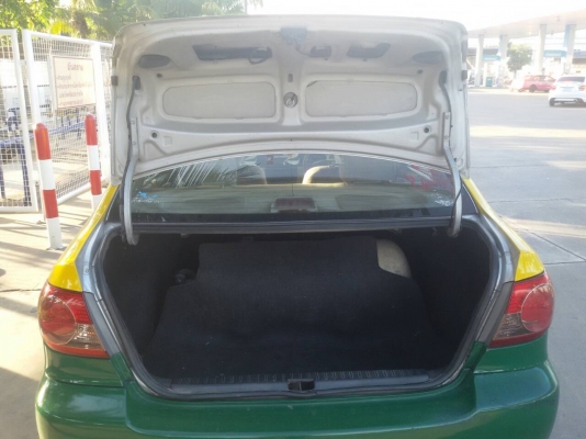 ขายรถใว้ทำกินครับเหลือรับจ้างหาเงินได้อีก1ปี