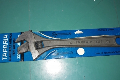 ขายประแจเลื่อนทาปาเรียขนาด10"รุ่นปากสลับได้ TAPARIA Made in India.