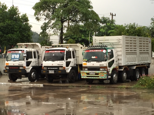 ขายหลงโบ สองเพลาดั้มเกษตรสิบสองล้อ หัวM6ลงเล่มแล้วครับ