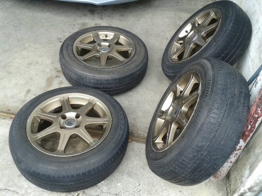 ล้อญี่ปุ่นแท้ ขอบ15นิ้ว4รู100 พร้อมยาง สวยๆ 4 ล้อ ราคา 6500 บาท ล้อญี่ปุ่นแท้ ขอบ15นิ้ว4รู100 พร้อมยาง สวยๆ 4 ล้อ ราคา 6500 บาท