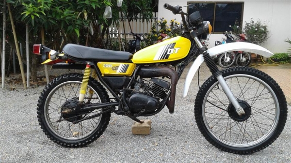 ขาย DT100 ออกใบซื้อขายเครื่องดีพอใช้โครงไม่ดามคันสตาร์ทคันเกียร์ไม่เชื่อมเหมาะเอาไปปั้นต่อ ขาย 8900