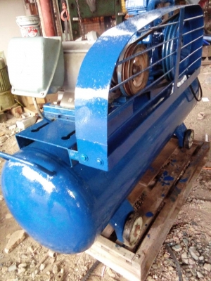 ขายปั้มลมพูม่า2 hp 15000ครับ