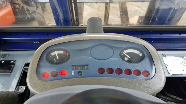 ขายด่วนรถยกKOMATSUFG15-17ยก1.5ตันยกสูง3เมตรกะจกที่ปัดนำฝนรถนอกเพิ่งนำเข้ามายังไม่เคยใช้งานในเมืองไทยเลย ขายด่วนรถยกKOMATSUFG15-17ยก1.5ตันยกสูง3เมตรกะจกที่ปัดนำฝนรถนอกเพิ่งนำเข้ามายังไม่เคยใช้งานในเมืองไทยเลย