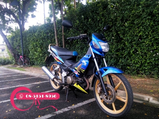 SONIC ปี 47 ไมล์ขาว ภาษีไม่ขาดไว้ใช้นานๆจนถึงปี 60 เลย รถบ้าน เดิมๆ มาลองขับได้ที่เคหะร่มเกล้า เขตลาดกระบัง