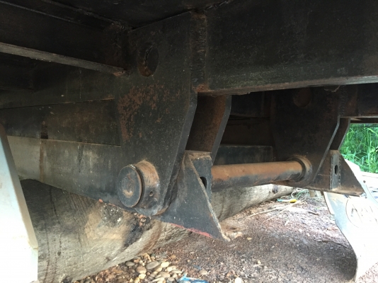 กะบะดั้ม 5.6ม สวยๆ กะบะดั้ม 5.6ม สวยๆ