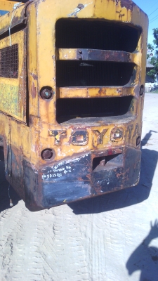 รถตักเก่าญึ่ปุ่น190000บาท โตโยต้า เก่านอก2เพลาแรงดี รถตักเก่าญึ่ปุ่น190000บาท โตโยต้า เก่านอก2เพลาแรงดี