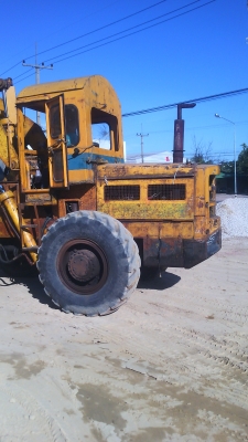 รถตักเก่าญึ่ปุ่น190000บาท โตโยต้า เก่านอก2เพลาแรงดี รถตักเก่าญึ่ปุ่น190000บาท โตโยต้า เก่านอก2เพลาแรงดี